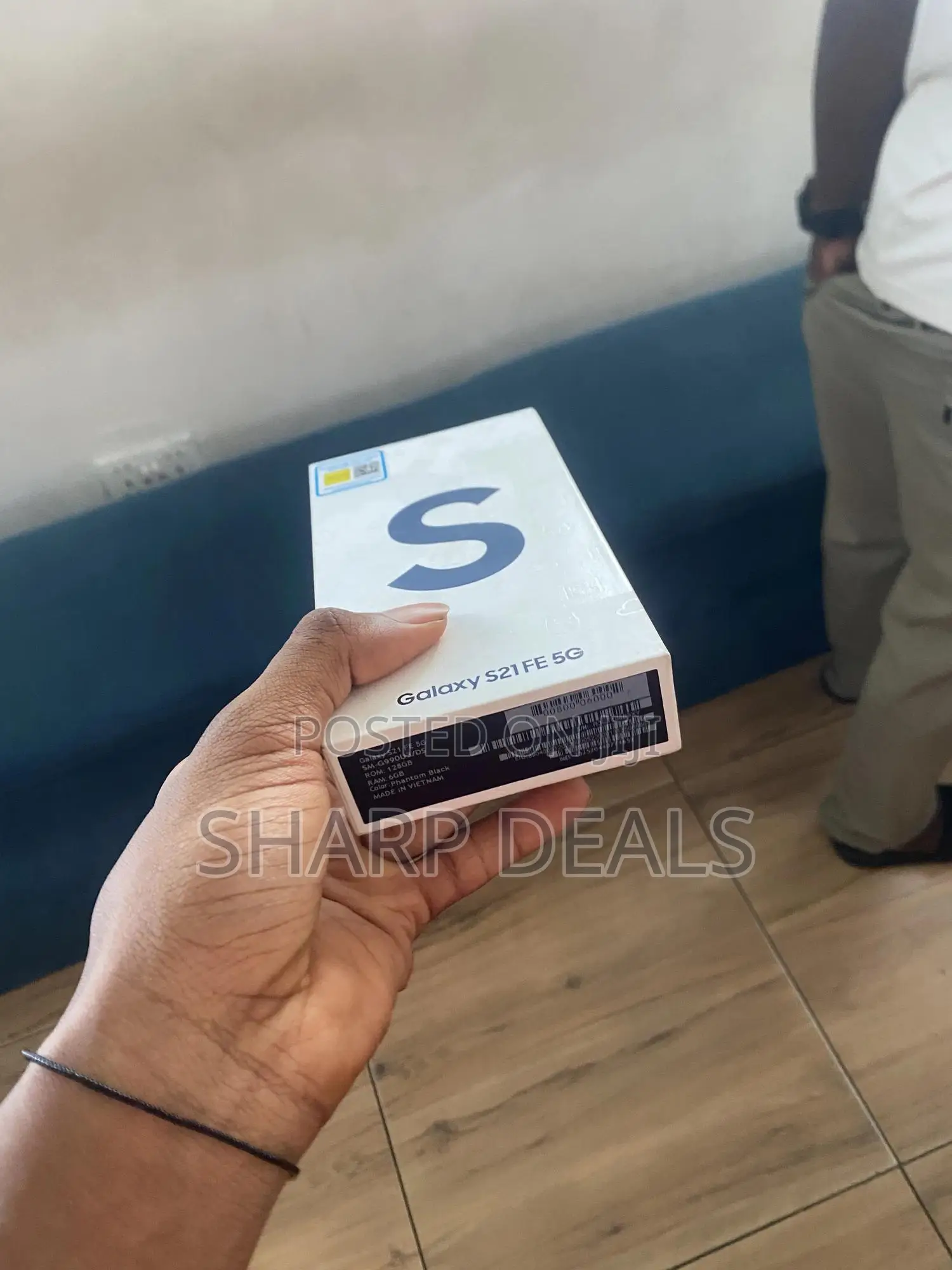 New Samsung Galaxy S21 FE 5G 128 GB Black