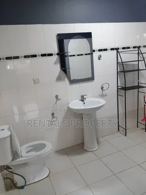 5bdrm House in Oyarifa for rent
