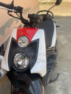 Yamaha 2025 White