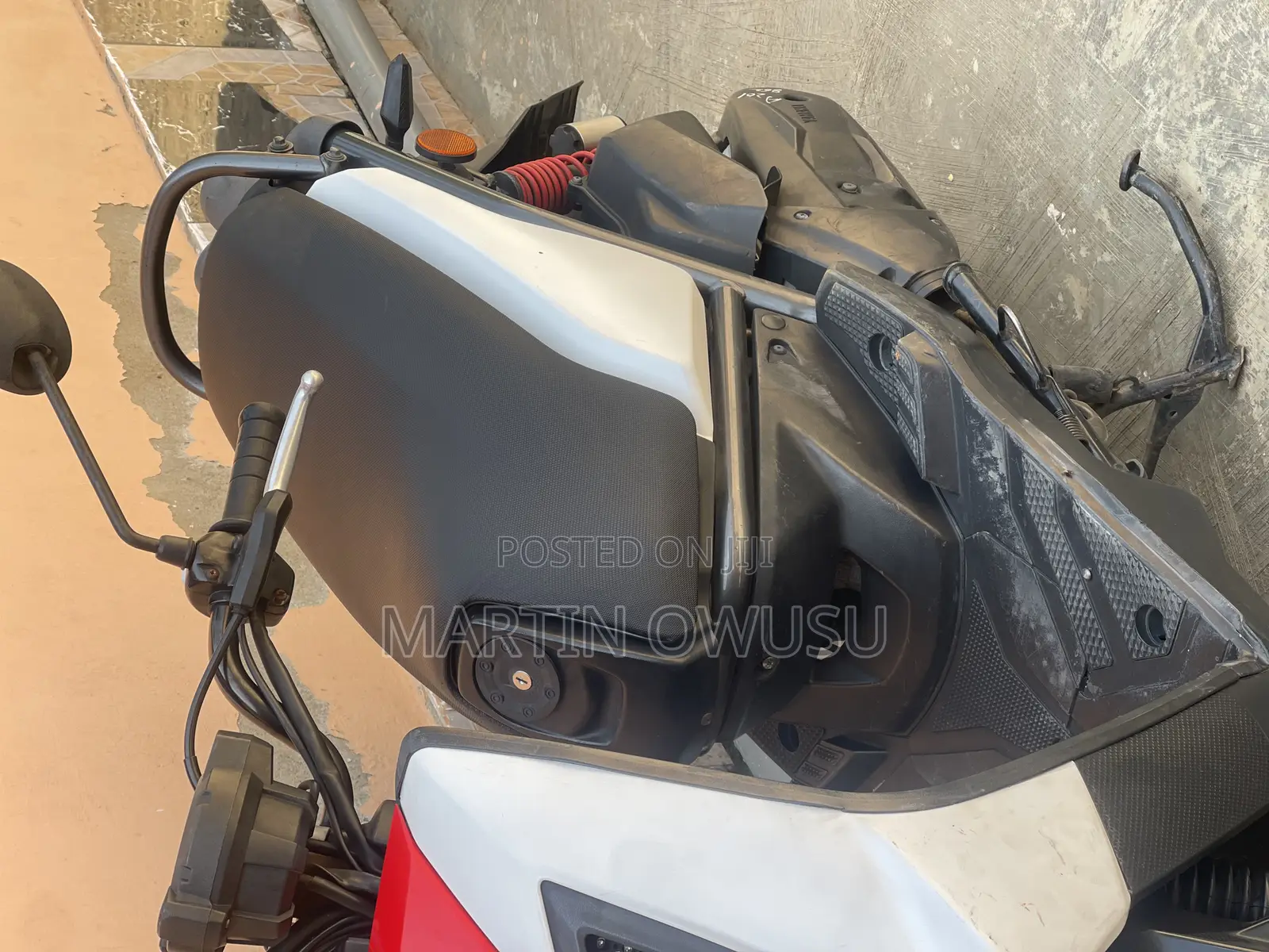 Yamaha 2025 White