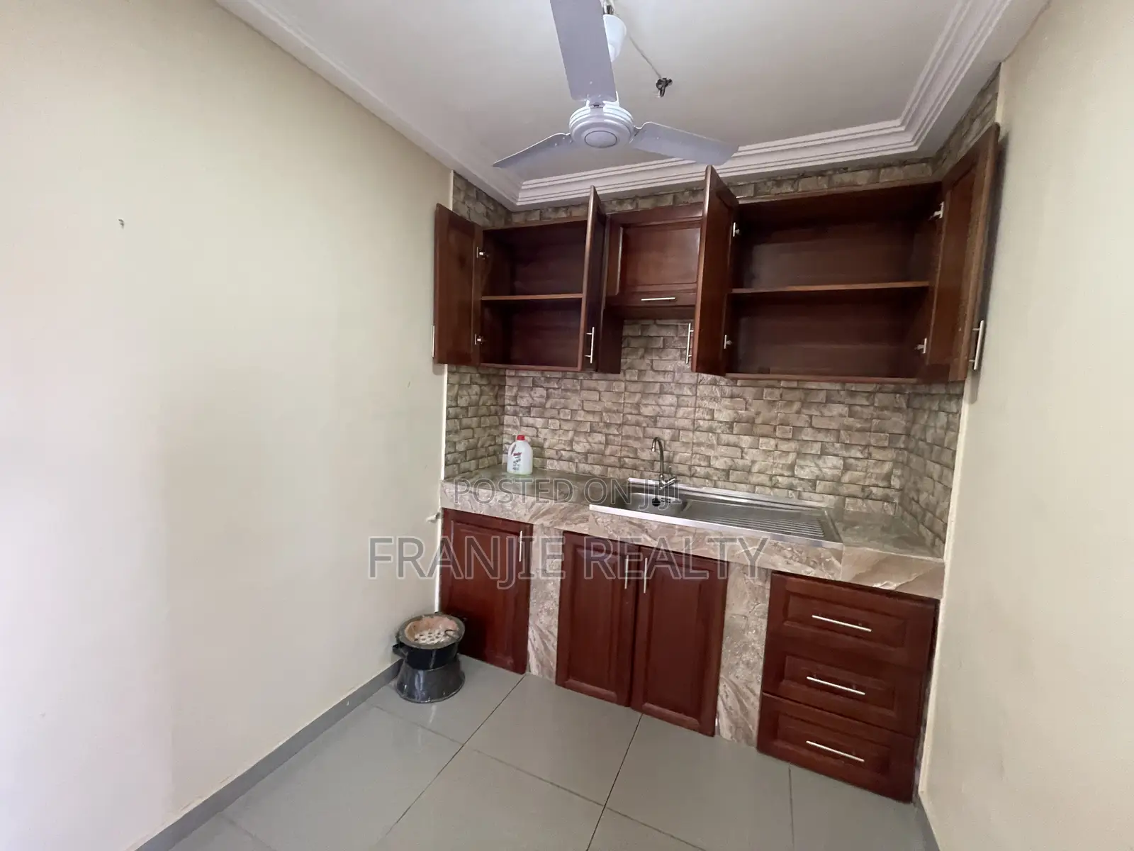 1bdrm Apartment in Franjie Realty, Bortiano for rent