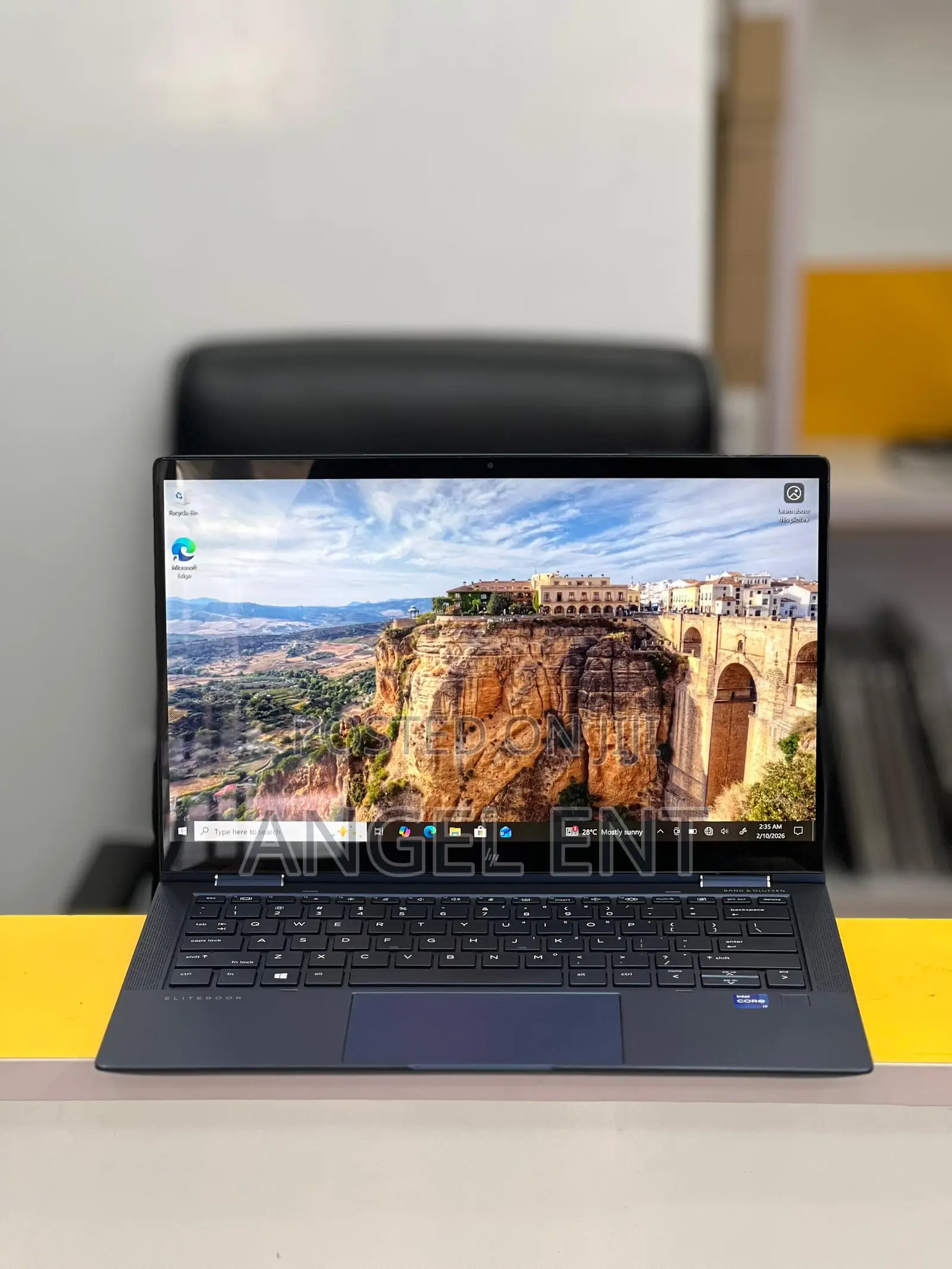 New Laptop HP Elite Dragonfly G2 16GB Intel Core i7 SSD 512GB