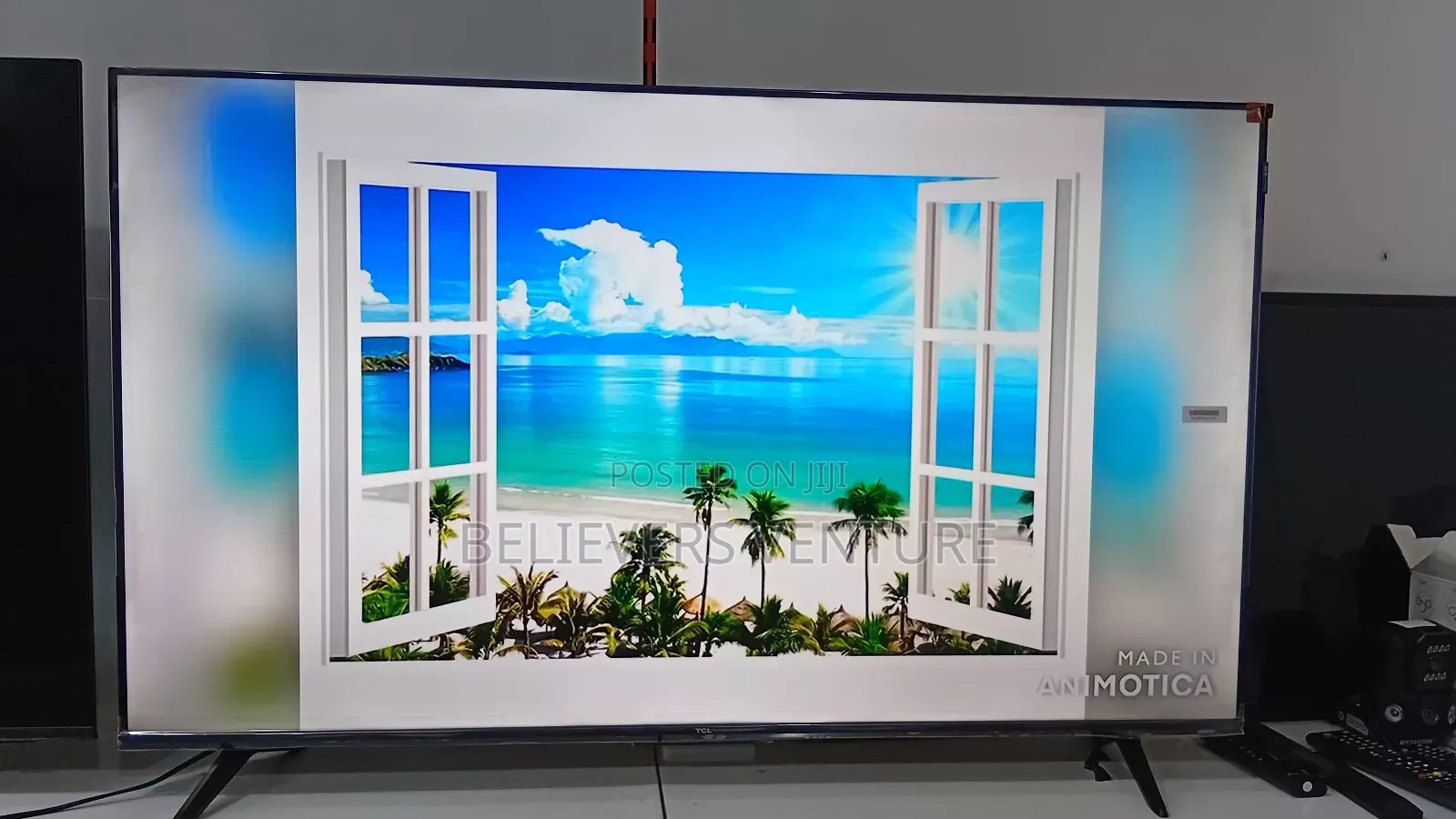 Designed for Pure Picture Power – 50” Qled Smart Display