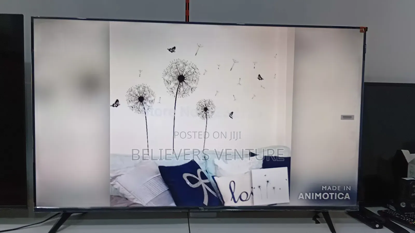 Big, Bold, and Brilliant – 50” Qled Smart Tv