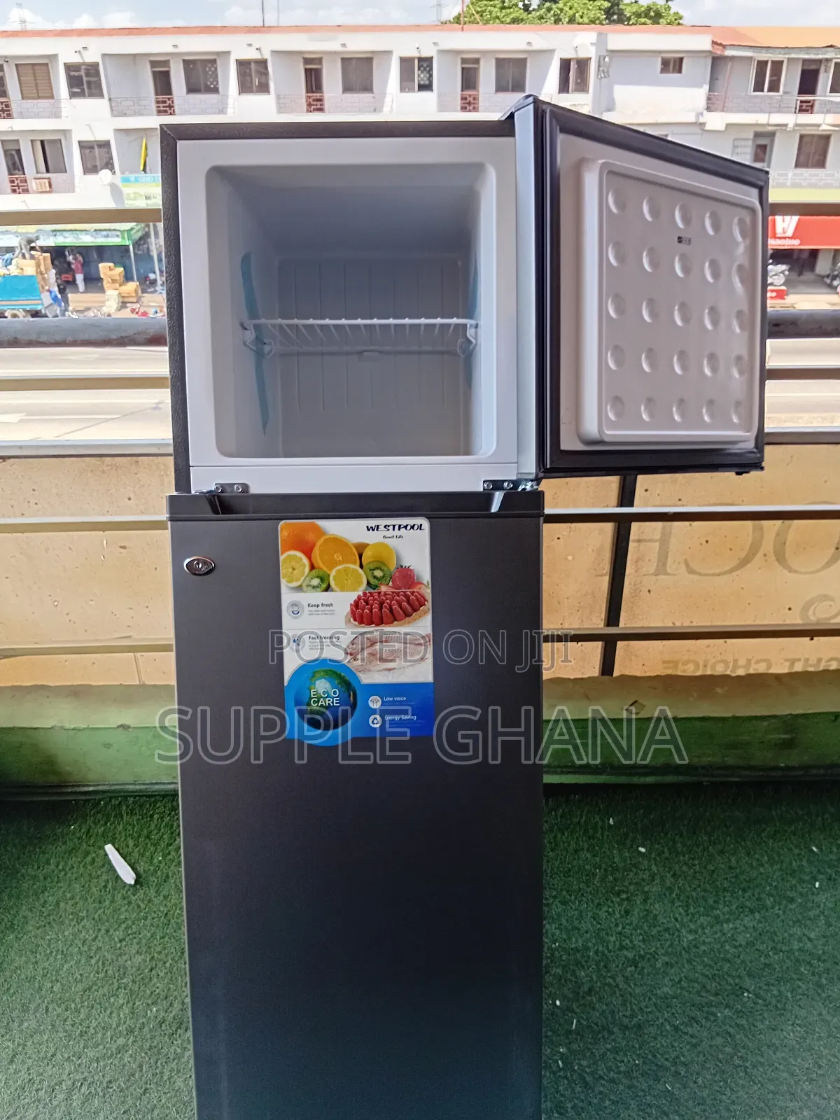 Super Quality 136l Fridge Freezer Westpool Refrigerator Freezer