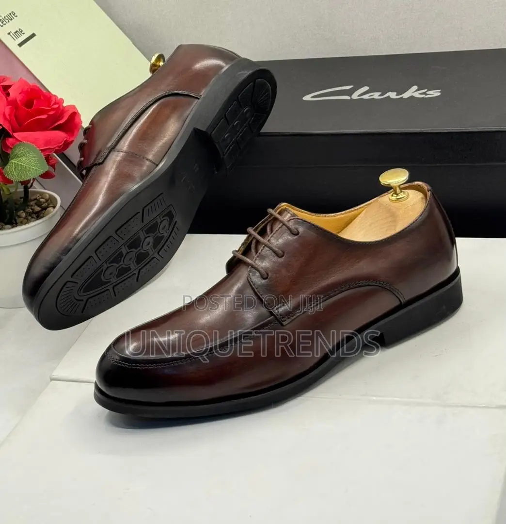 Executive Clarks Leather Shoes (Coffee)