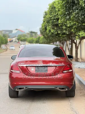 Mercedes-Benz C300 2018 Red