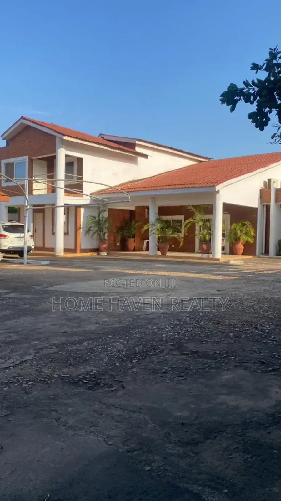 6bdrm House in Tantra Hills for sale