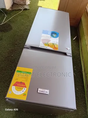 Westpool 136l Compact Refrigerator – Modern Design Energy Saving
