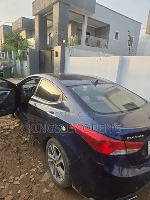 Hyundai Elantra 2014 Blue