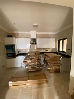 4bdrm House in Adjiringanor, Adjiriganor for rent