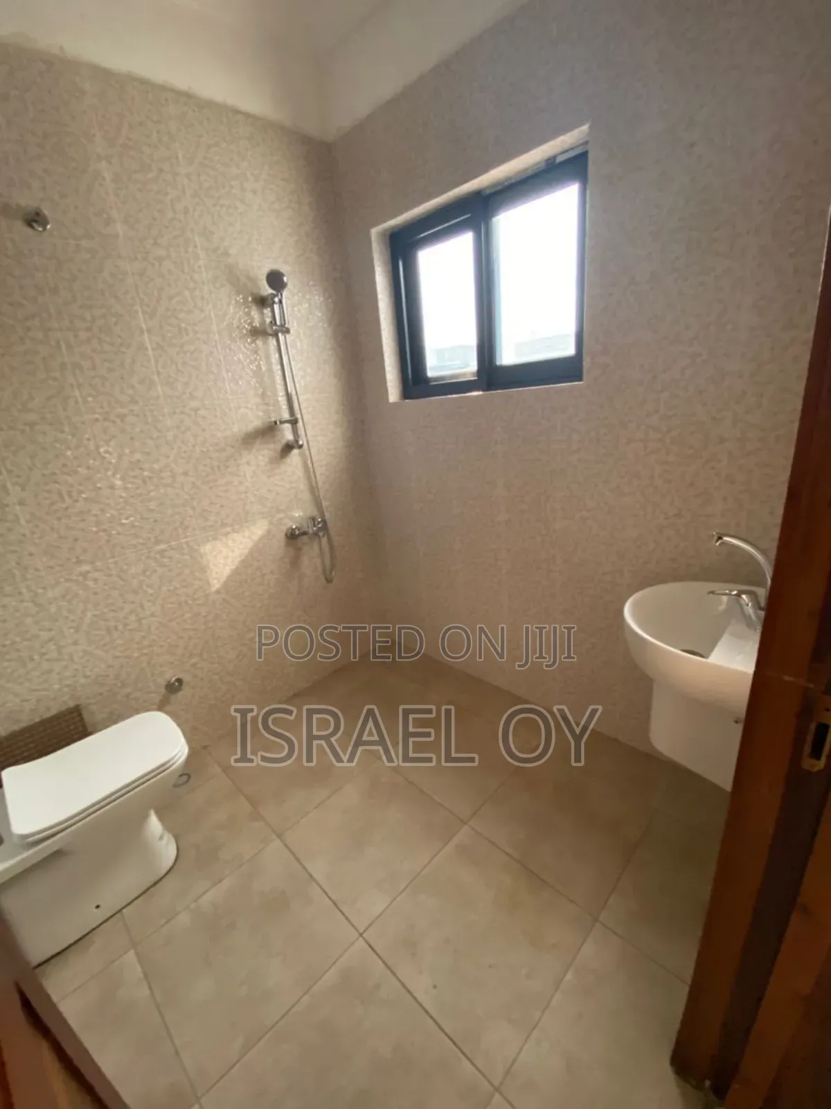 4bdrm House in Adjiringanor, Adjiriganor for rent