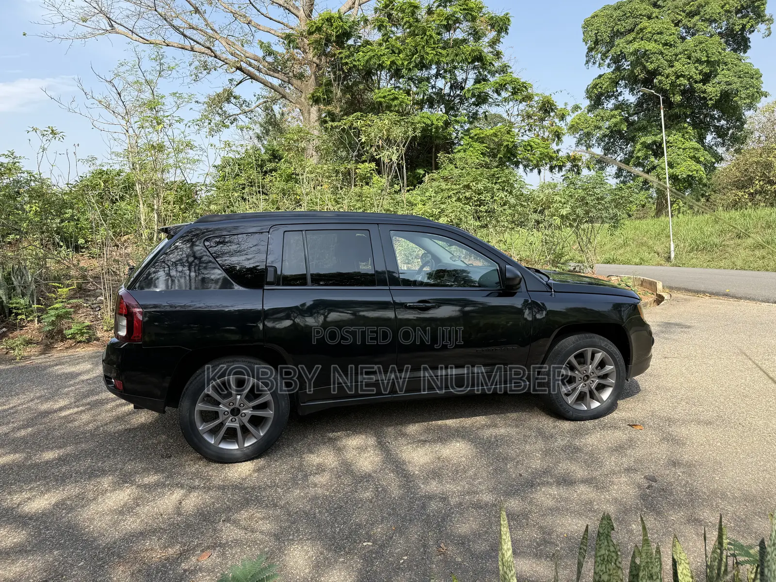 Jeep Compass Altitude Edition 4dr SUV (2.0L 4cyl CVT) 2015 Black