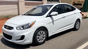 Hyundai Accent SE Sedan 2016 White