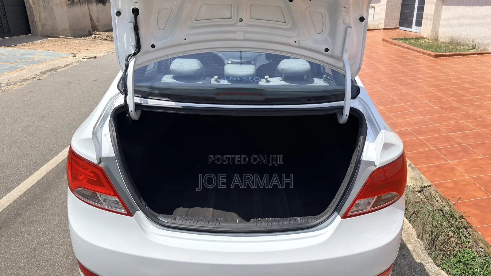 Hyundai Accent SE Sedan 2016 White