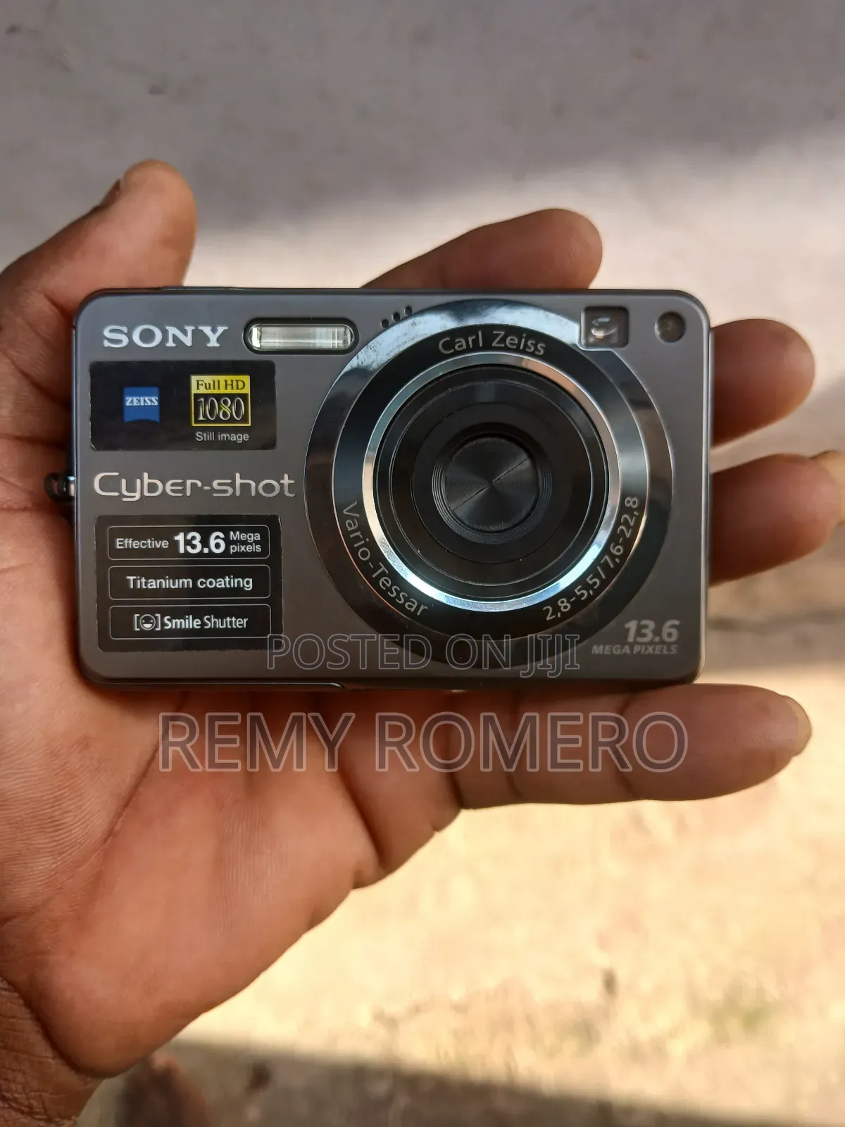 Sony Cybershot DSS-W300