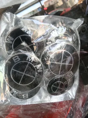 BMW Crown for All Car With Wheel Cap