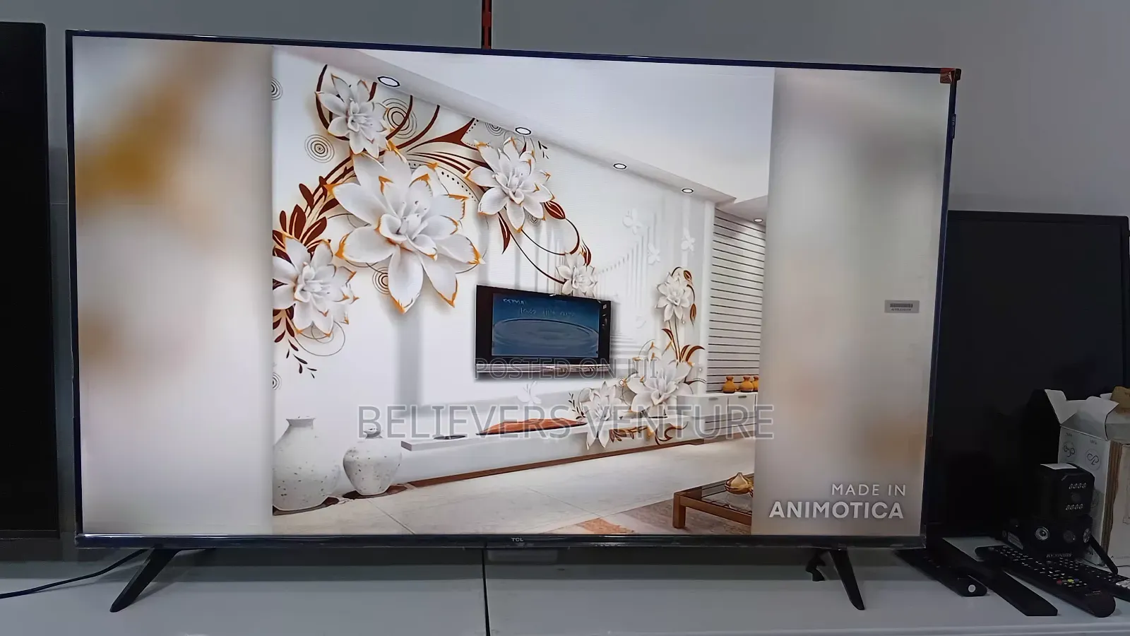 Vivid Detail and Intelligent Features – 50-Inch Qled