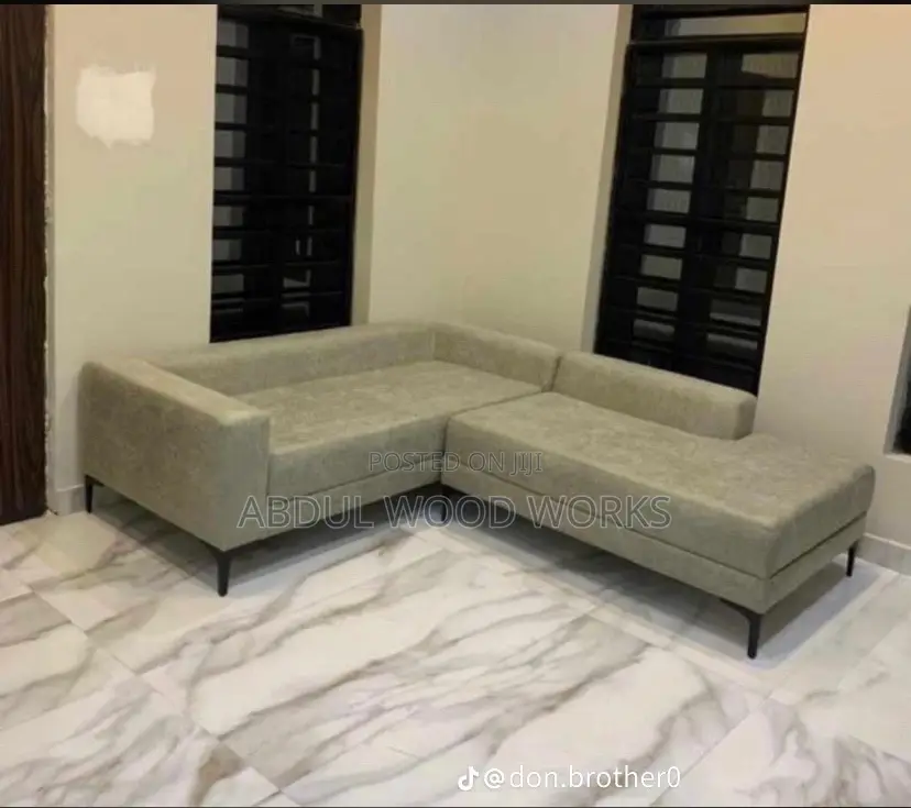 Sofa Lining Chairs