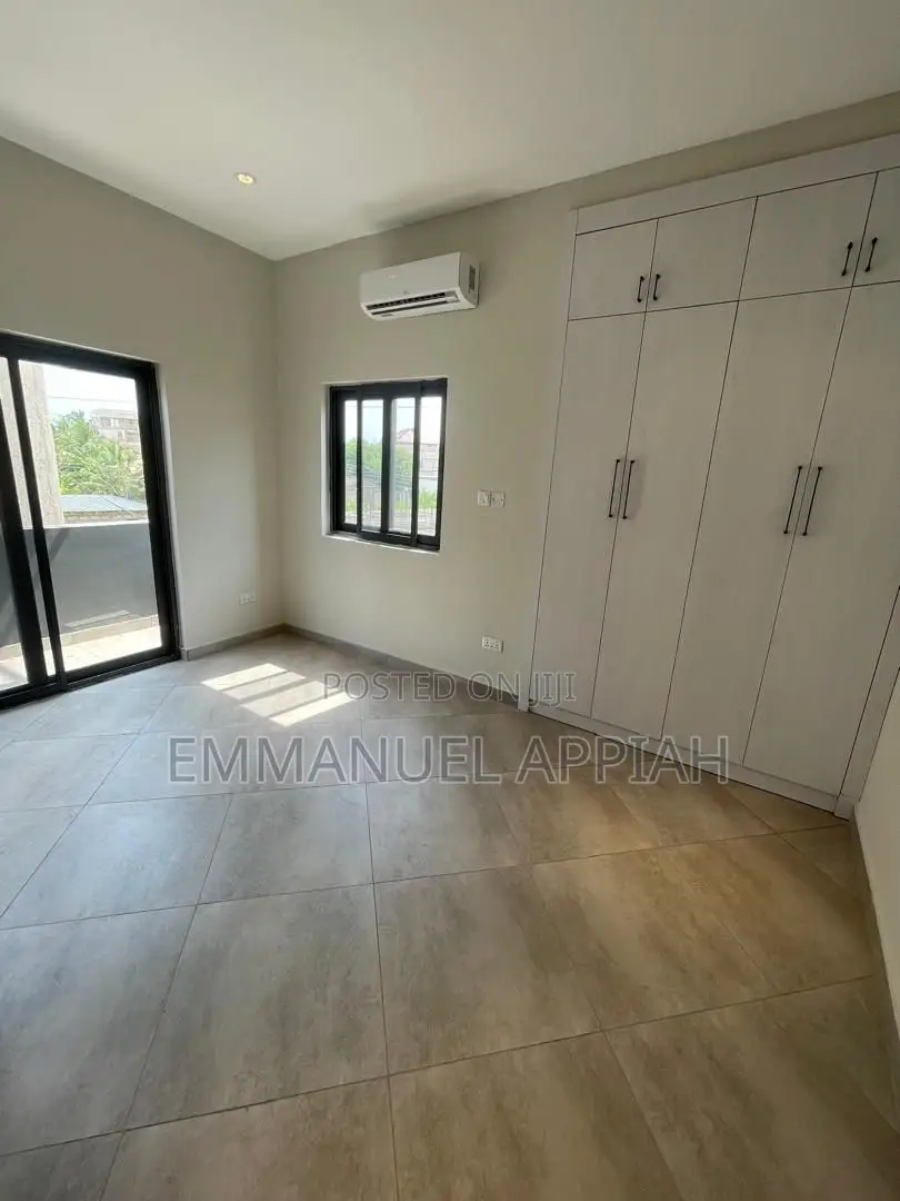 4bdrm House in Patang Village, Accra Metropolitan for sale