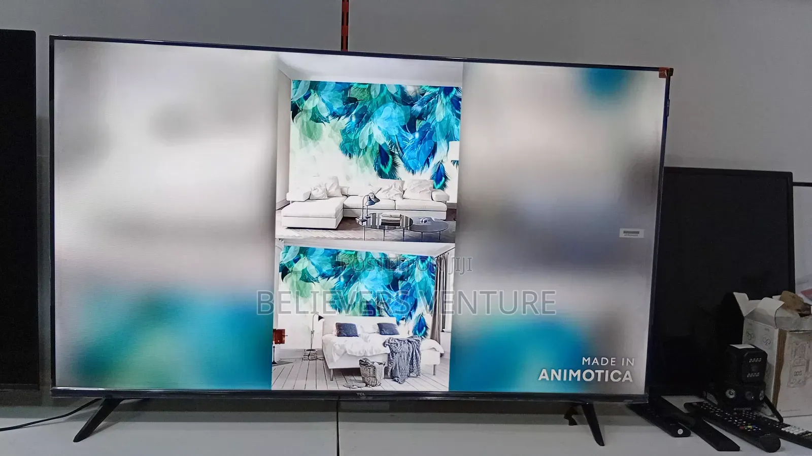 Bold Viewing Experience in 50” Qled Smart Tv