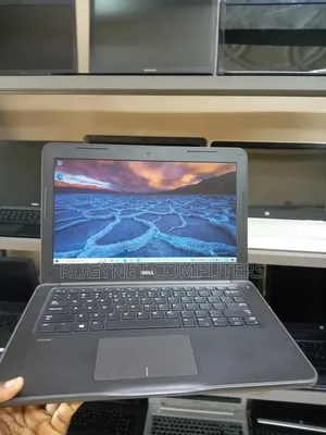 Laptop Dell Latitude 3380 4GB Intel Core i3 SSD 128GB