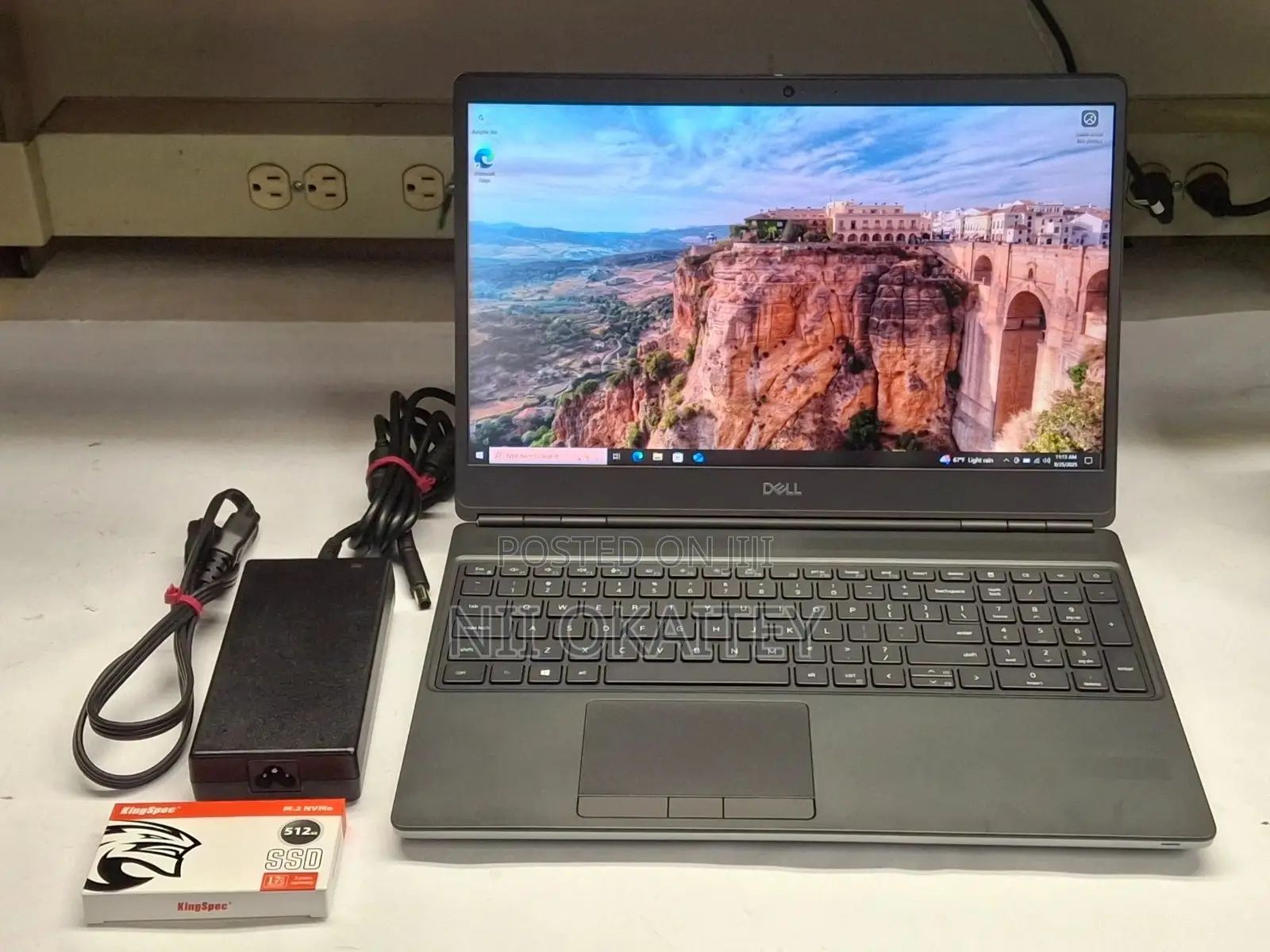 Laptop Dell Precision 7550 64GB Intel Xeon SSD 512GB