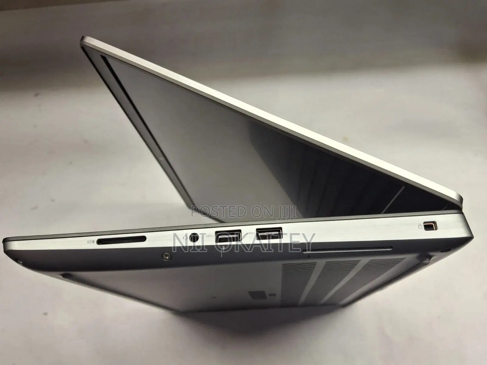 Laptop Dell Precision 7550 64GB Intel Xeon SSD 512GB