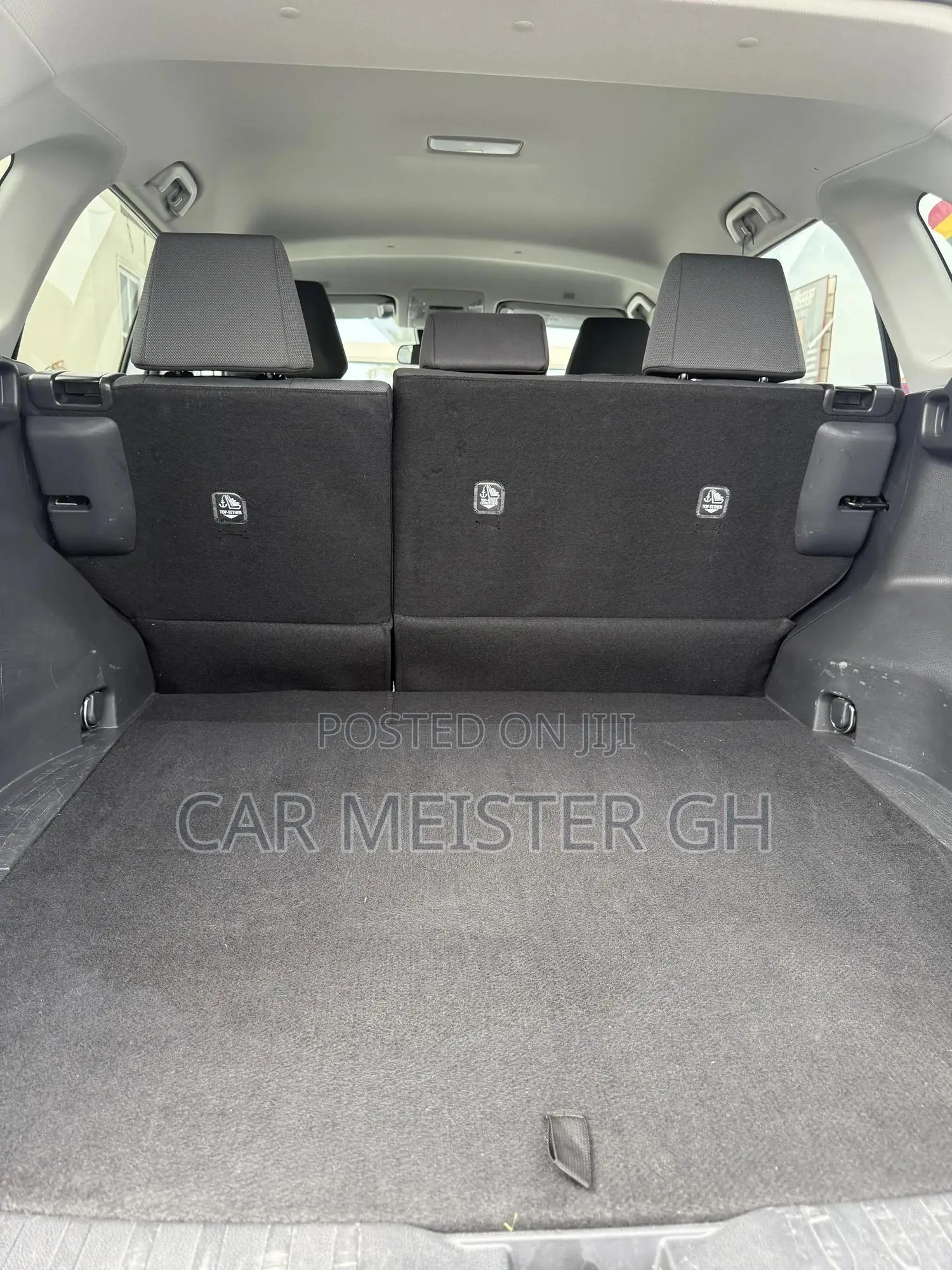 Toyota RAV4 LE AWD 2023 White