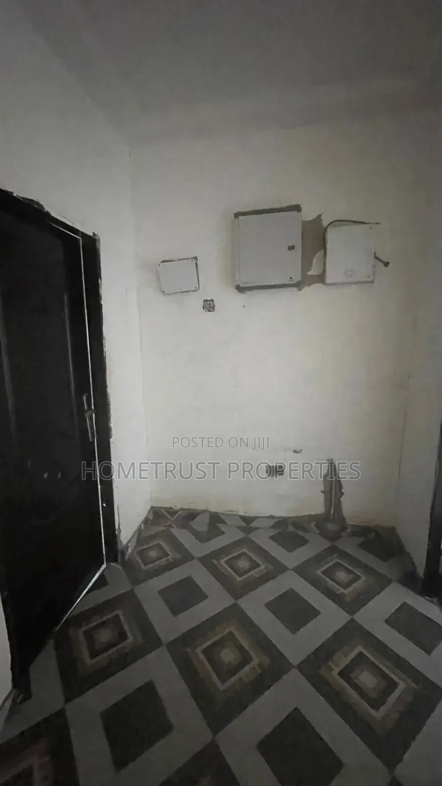 3bdrm House in Hometrust Properties, Amasaman for sale