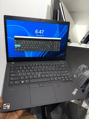 Laptop Lenovo ThinkPad T14 G2 16GB AMD Ryzen 5 SSD 256GB