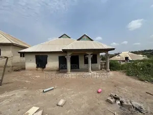 Semi Complete 3 Bedrooms House For Sale @ Aboaso Near Mamponteng