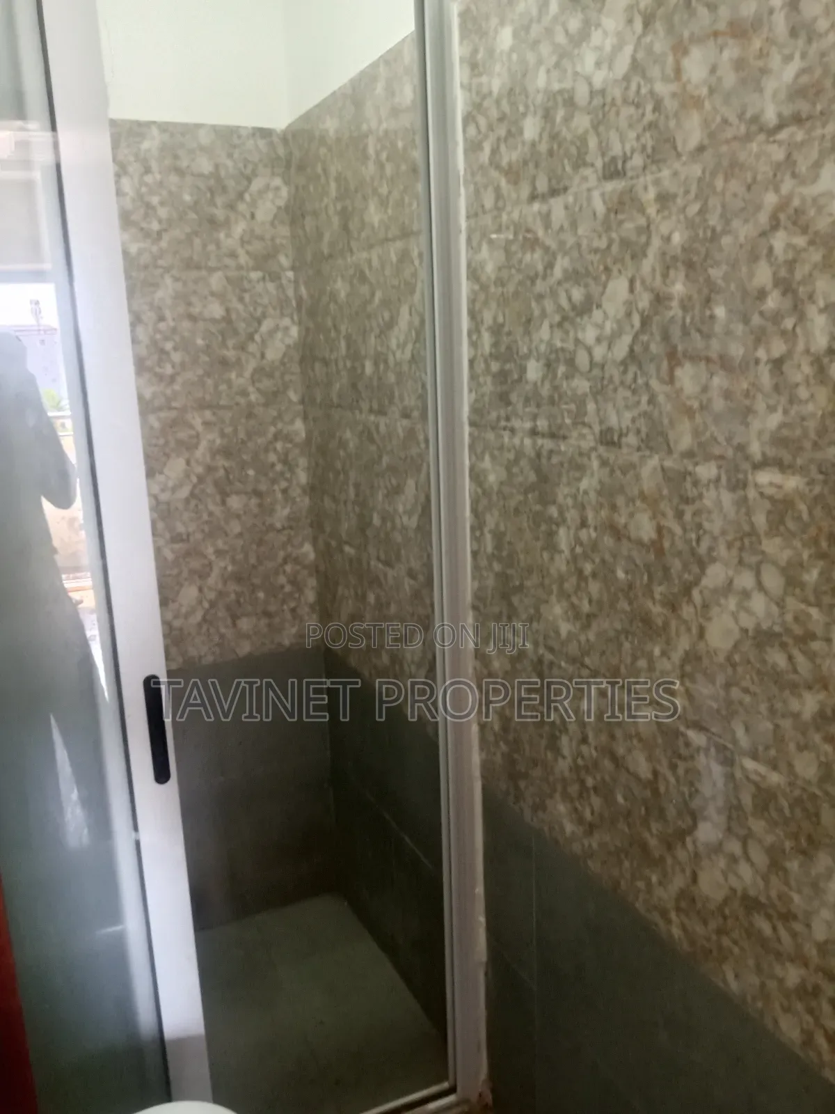 Executive One Bedroom Furnished Apartment in East Legon for Short Let