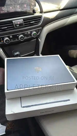 Laptop Apple MacBook Air 2025 M4 16GB Apple M4 SSD 256GB