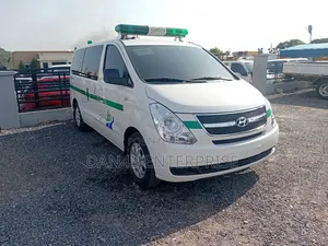 Hyundai Starex 2015 White