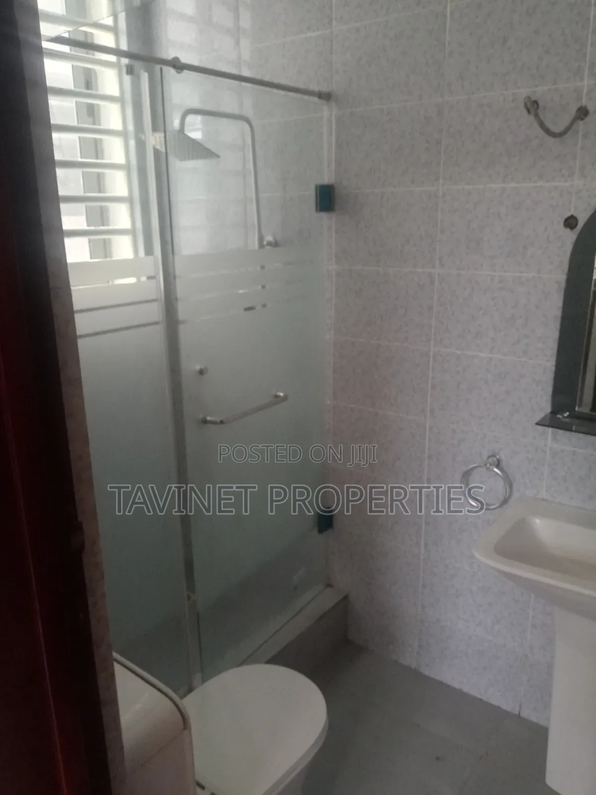 2bdrm Apartment in Adjiriganor for rent