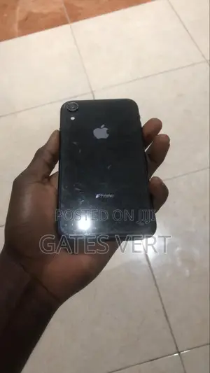 Apple iPhone XR 64 GB Gray