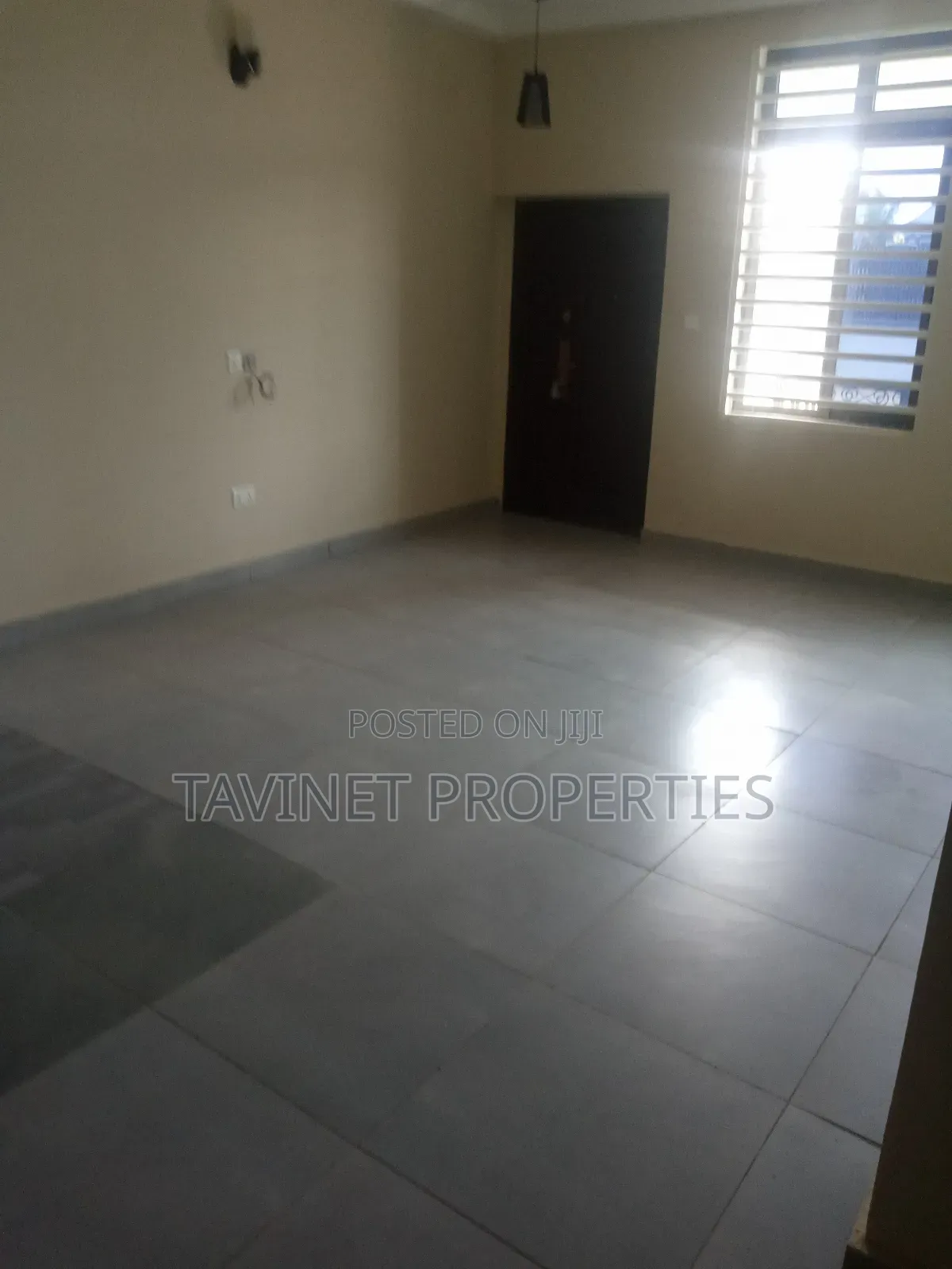 3bdrm Apartment in Adjiriganor for rent
