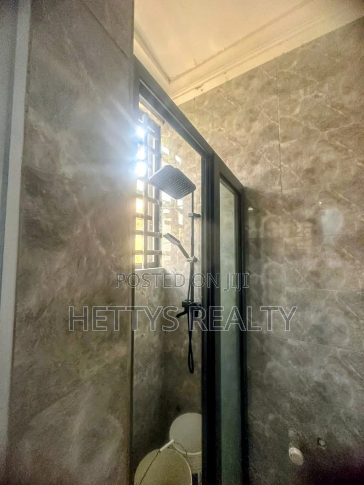 2bdrm House in Pokuase for sale
