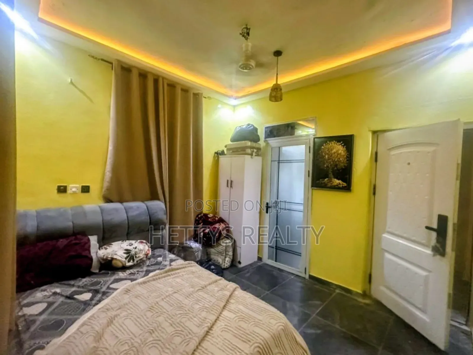 2bdrm House in Pokuase for sale