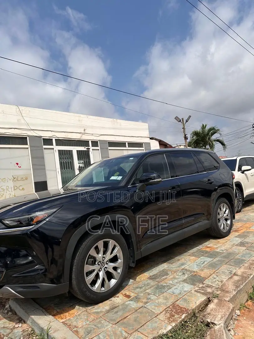 Toyota Grand Highlander Limited AWD 2024 Black