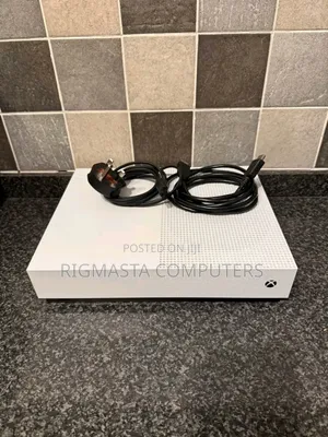 Xbox Series S With Games No Pad