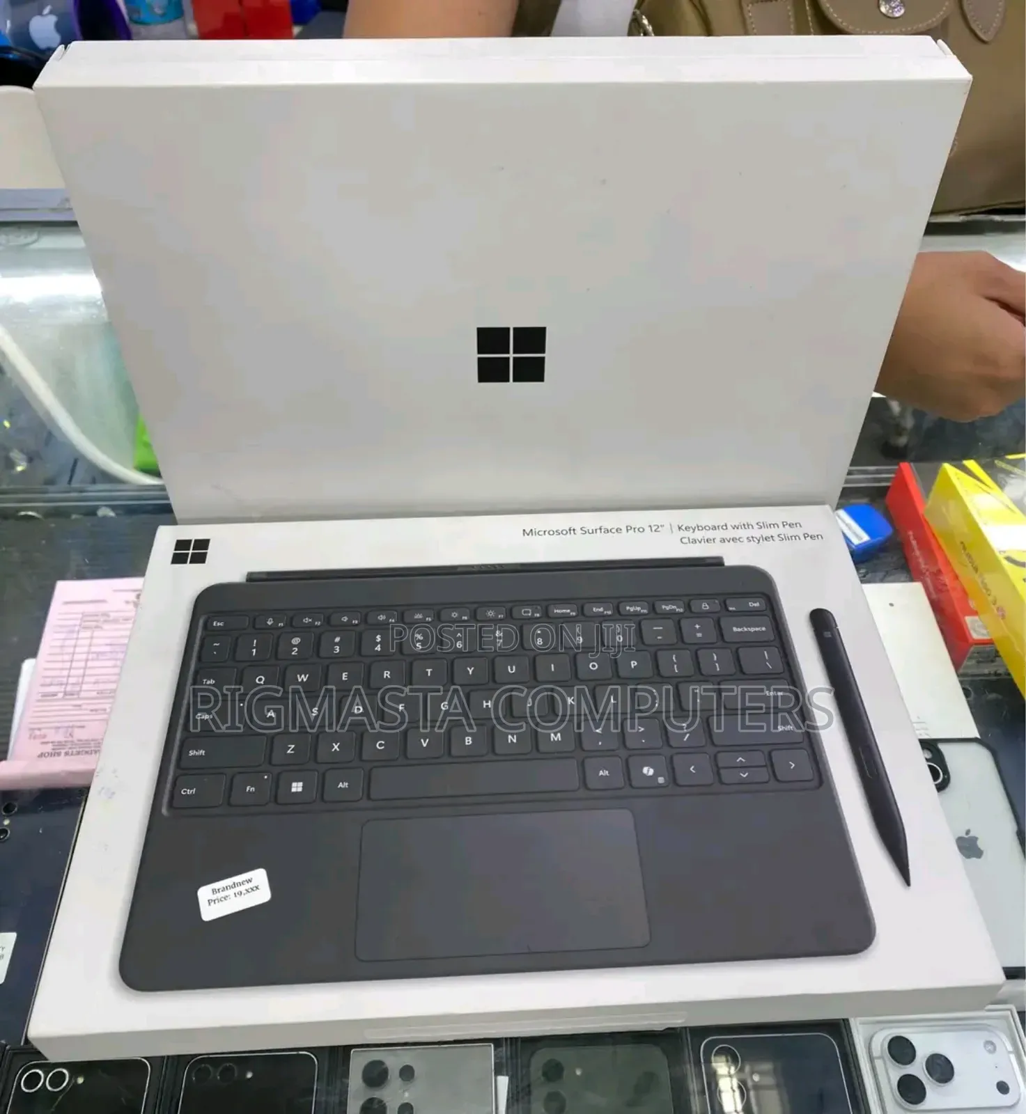 New Microsoft Surface Pro 256 GB Black