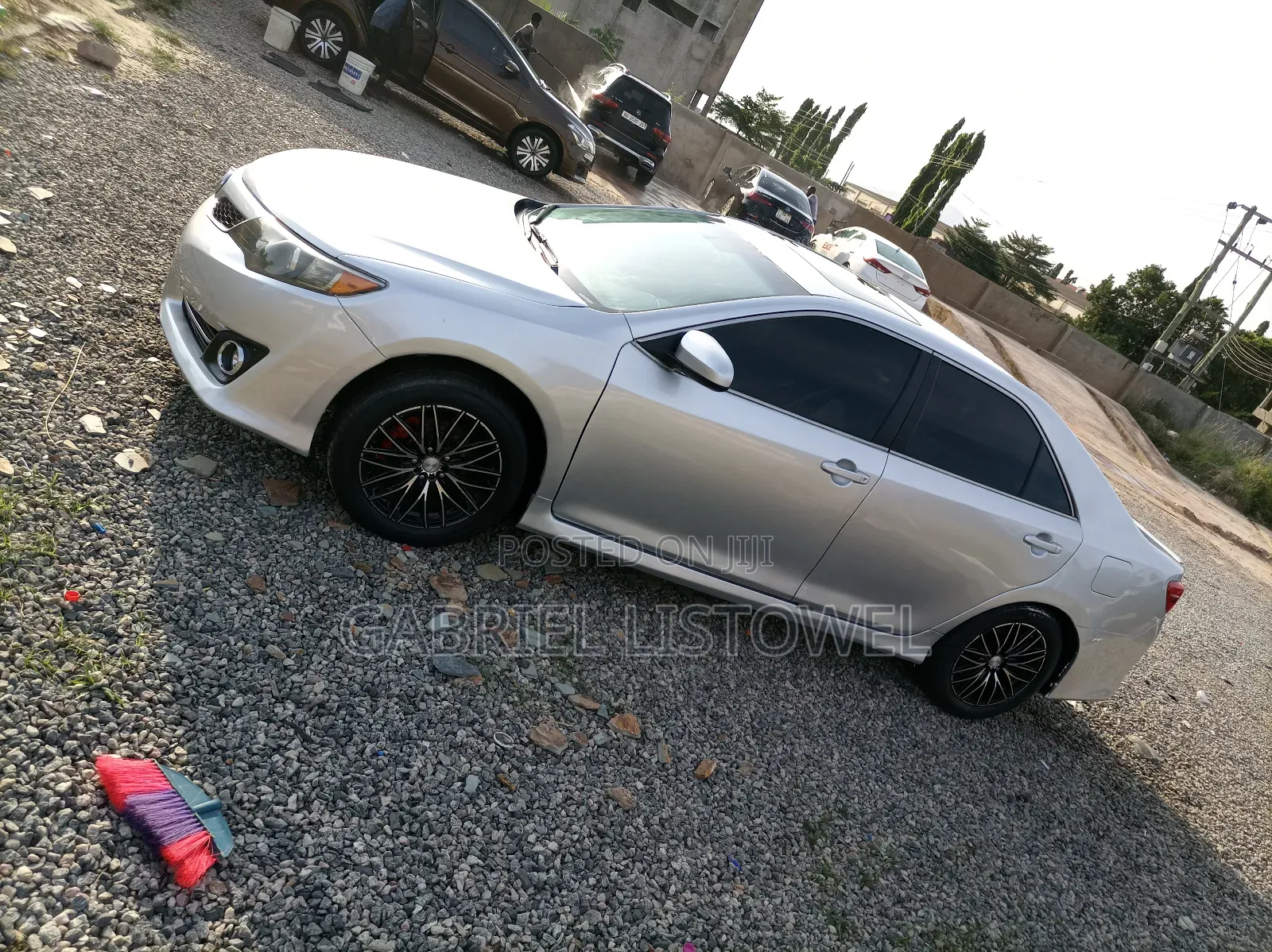 Toyota Camry SE Sport 4dr Sedan w/Prod. End 11/13 (2.5L 4cyl 6A) 2014