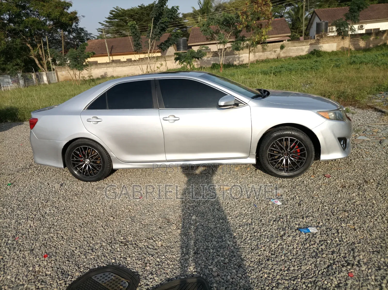 Toyota Camry SE Sport 4dr Sedan w/Prod. End 11/13 (2.5L 4cyl 6A) 2014