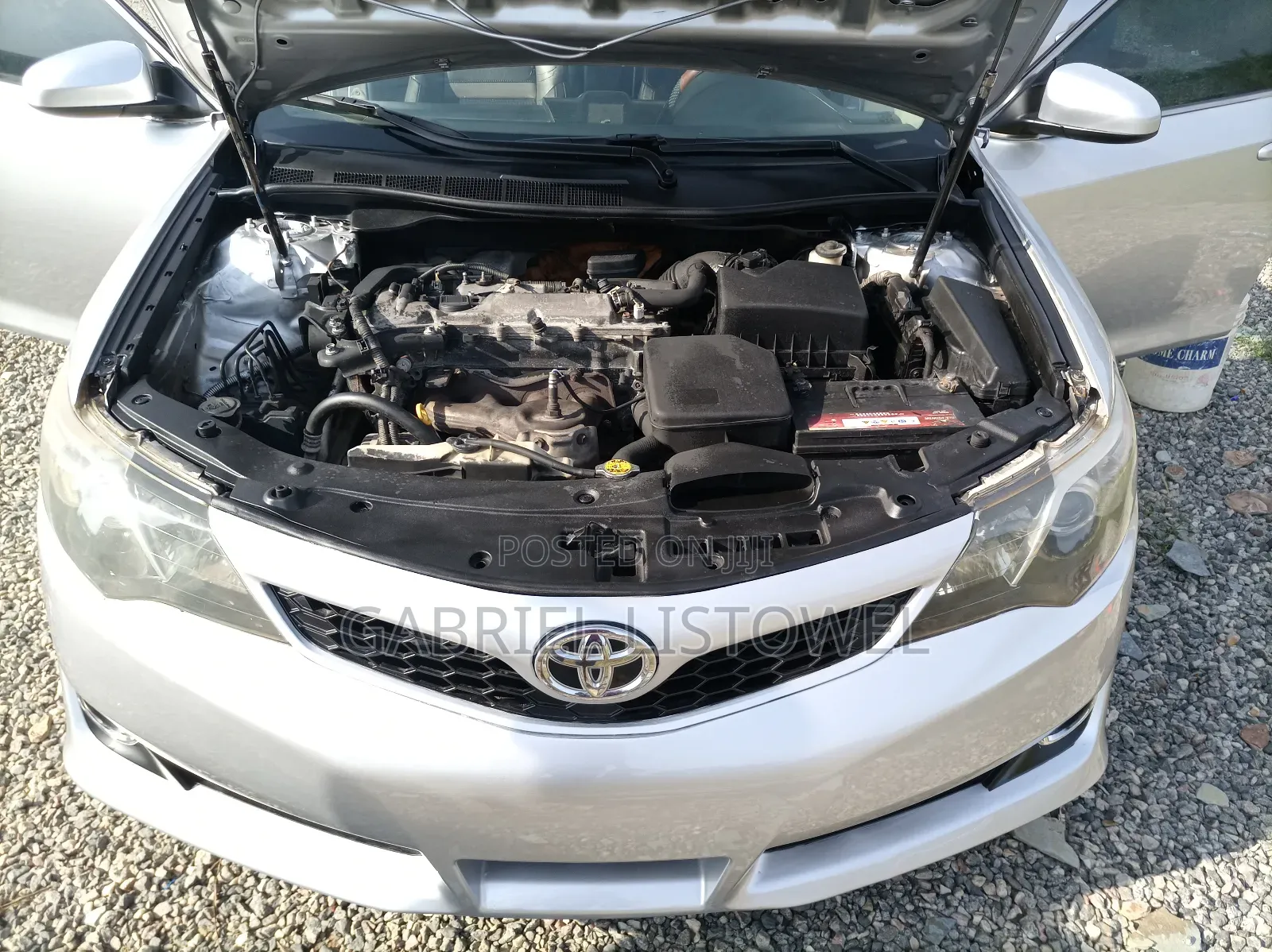 Toyota Camry SE Sport 4dr Sedan w/Prod. End 11/13 (2.5L 4cyl 6A) 2014