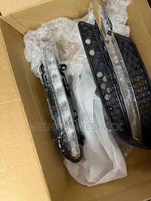 Mercedes Benz C Fog Light With Shell Pair Left and Right