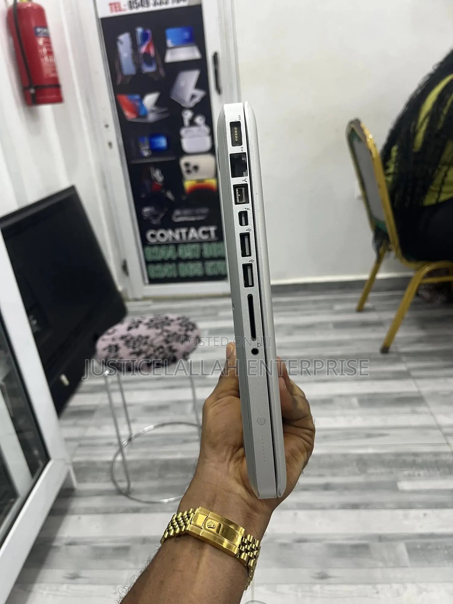 Laptop Apple MacBook 2011 4GB Intel Core I7 HDD 750GB