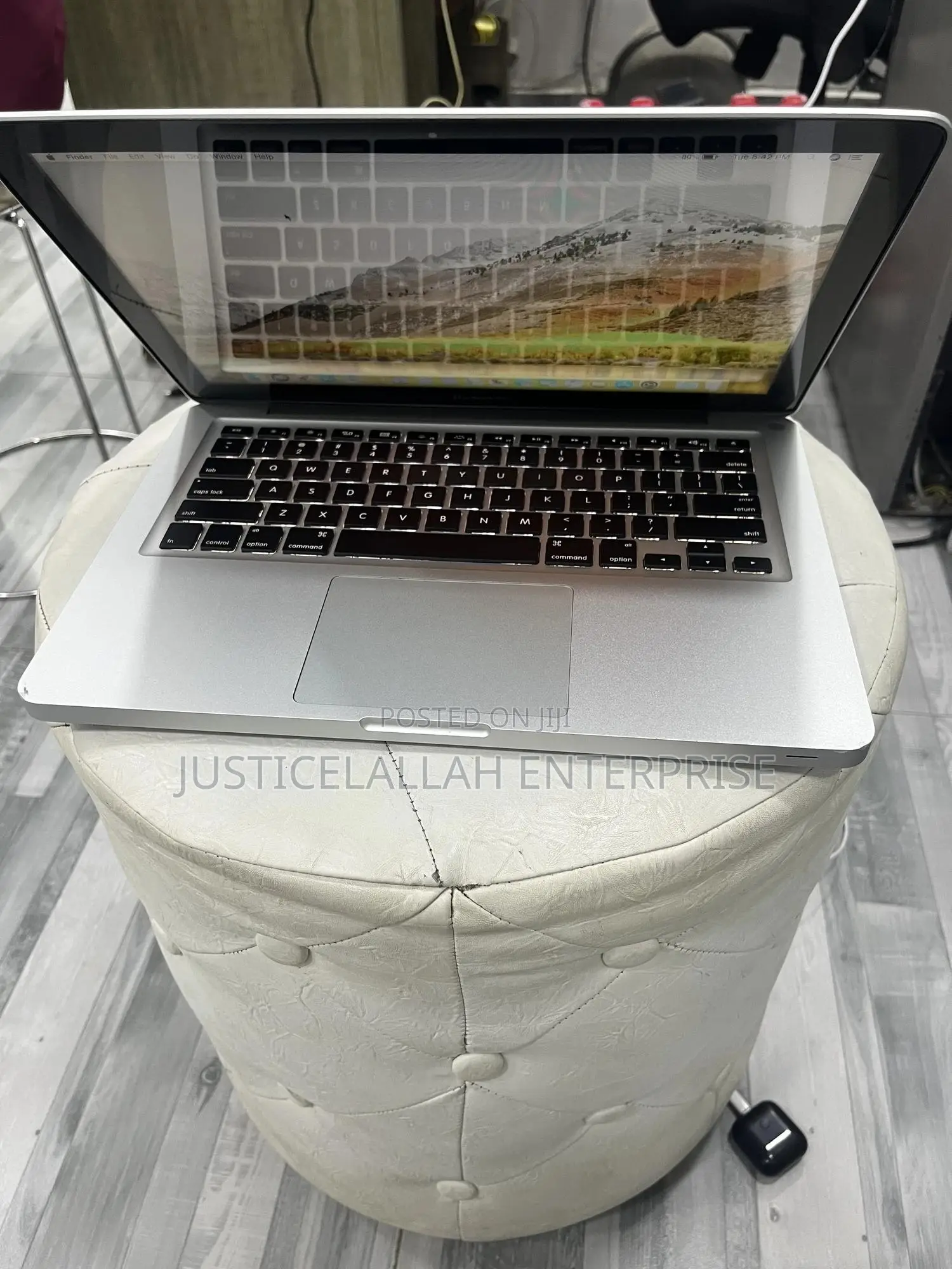 Laptop Apple MacBook 2011 4GB Intel Core I7 HDD 750GB