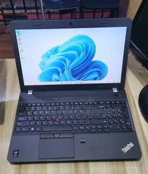 Laptop Lenovo ThinkPad Edge E550 8GB Intel Core I5 HDD 500GB